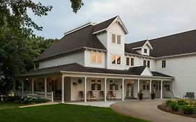 The Oakwood Inn Okoboji